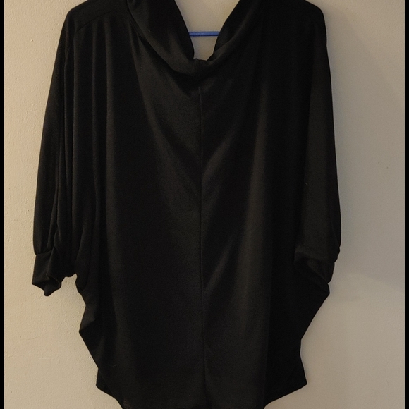 🆕 New York & Company Lightweight Black 🖤 Shirt - Picture 5 of 5